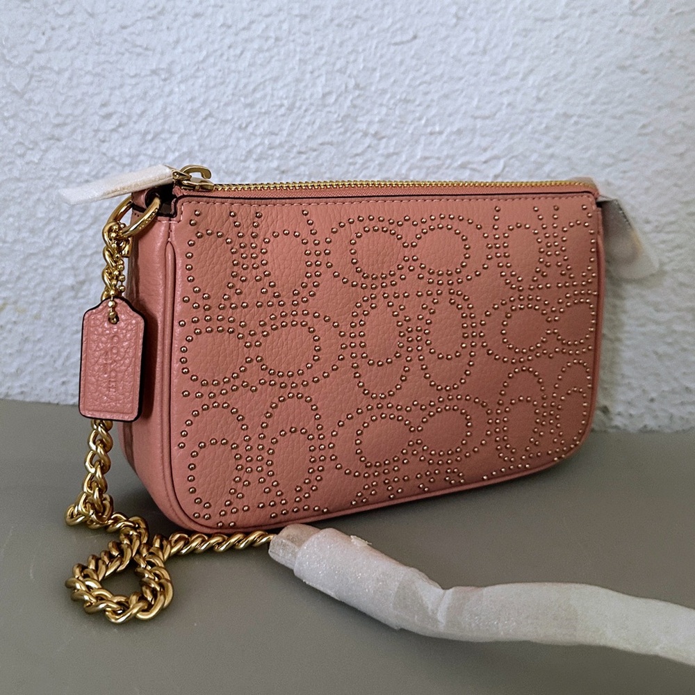 🔥NWT COACH Nolita‎ 19 With Signature Rivets Leather in Pink - Picture 10 of 16